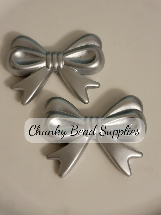 46mm Silver Pearl Bow Beads